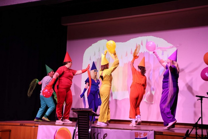 Image 11 : Crayons de couleur