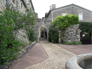 Lien vers image en grand format (nouvelle fenêtre)